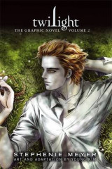 Twilight: The Graphic Novel, Volume 2 v. 2