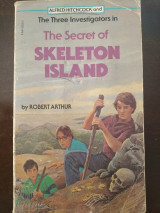 Alfred Hitchcock and the Three Investigators in the Secret of Skeleton Island