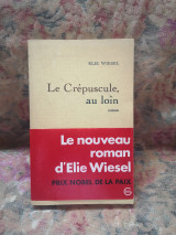 La Crépuscule au loin